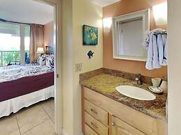 Maui Banyan by VTrips