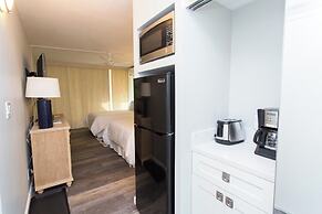 Maui Banyan by VTrips