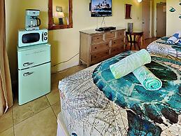 Maui Banyan by VTrips