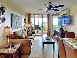 Maui Banyan by VTrips