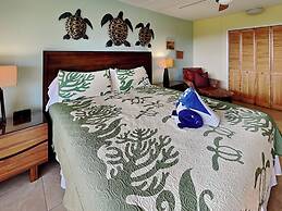 Maui Banyan by VTrips