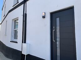 Charming Apartment Ilfracombe, Central Location