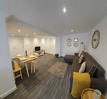 Charming Apartment Ilfracombe, Central Location