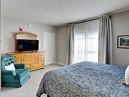 Whispering Pines Condos by VTrips