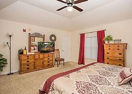 Whispering Pines Condos by VTrips