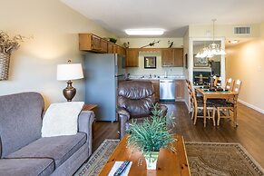 Whispering Pines Condos by VTrips