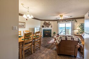 Whispering Pines Condos by VTrips