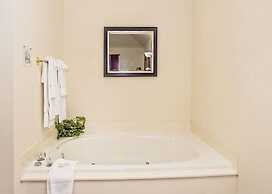 Whispering Pines Condos by VTrips