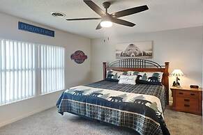 Whispering Pines Condos by VTrips