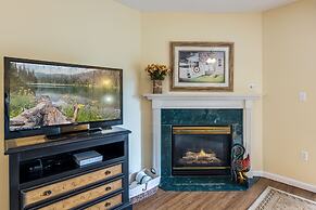 Whispering Pines Condos by VTrips