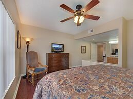 Whispering Pines Condos by VTrips