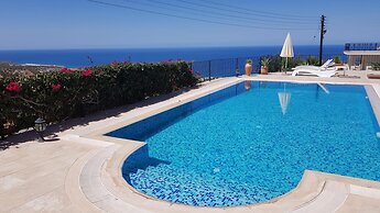 Tranquility is a Four Bedroom Villa in Girne