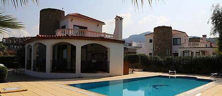 Tranquility is a Four Bedroom Villa in Girne
