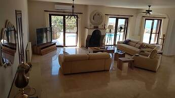 Tranquility is a Four Bedroom Villa in Girne