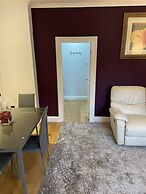 Cosy Beautiful Cottage in the West Side of Glasgow