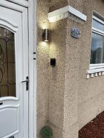Cosy Beautiful Cottage in the West Side of Glasgow