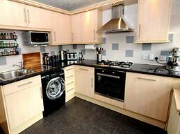 Cosy Beautiful Cottage in the West Side of Glasgow