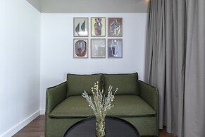 The Athenians Art Apartments