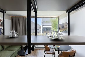 The Athenians Art Apartments