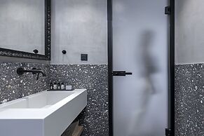 The Athenians Art Apartments