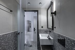 The Athenians Art Apartments