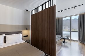 The Athenians Art Apartments