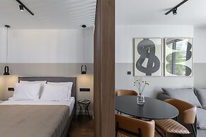 The Athenians Art Apartments