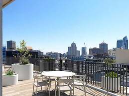 The Surry Apartments by Urban Rest