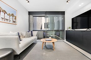 The Surry Apartments by Urban Rest