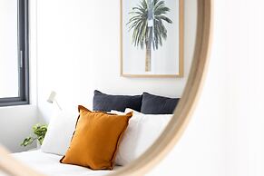 The Surry Apartments by Urban Rest