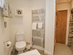 1 Sunny Point Cottages