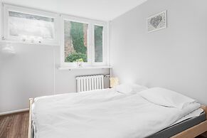 Apartment Solidarnosci Warsaw by Renters