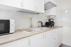 Apartment Solidarnosci Warsaw by Renters
