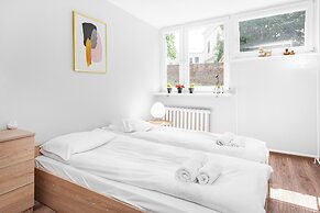 Apartment Solidarnosci Warsaw by Renters