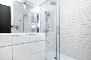 Apartment Konstruktorska by Renters