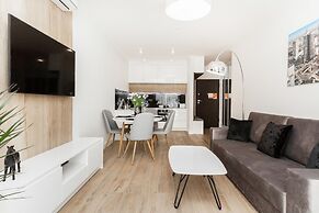 Apartments Przyokopowa Warsaw by Renters