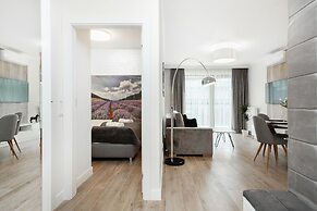 Apartments Przyokopowa Warsaw by Renters