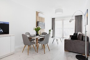 Apartments Przyokopowa Warsaw by Renters