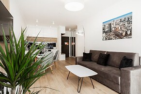 Apartments Przyokopowa Warsaw by Renters