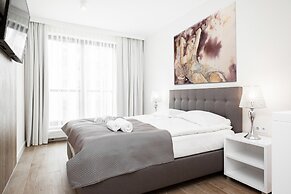 Apartment Dzielna Warsaw by Renters