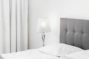 Apartment Dzielna Warsaw by Renters