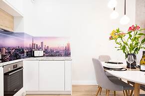 Apartment Dzielna Warsaw by Renters