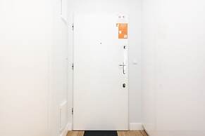 Apartment Dzielna Warsaw by Renters