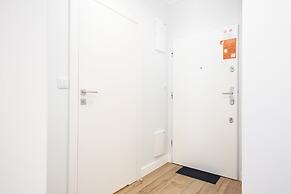 Apartment Dzielna Warsaw by Renters