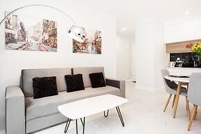 Apartment Dzielna Warsaw by Renters