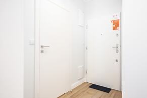 Apartment Dzielna Warsaw by Renters