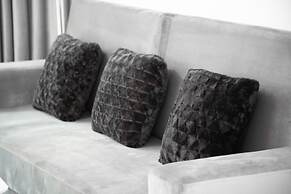 Apartment Dzielna Warsaw by Renters