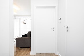 Apartment Dzielna Warsaw by Renters