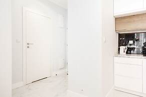 Apartment Dzielna Warsaw by Renters