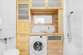 Apartment Kakowskiego Warsaw by Renters